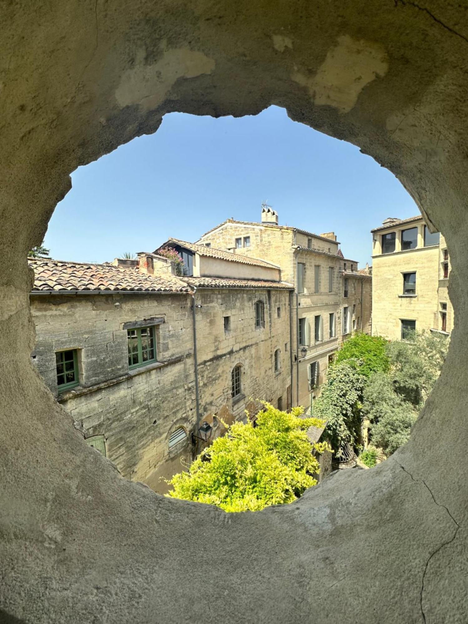 Le Grand Castille Uzes Bagian luar foto